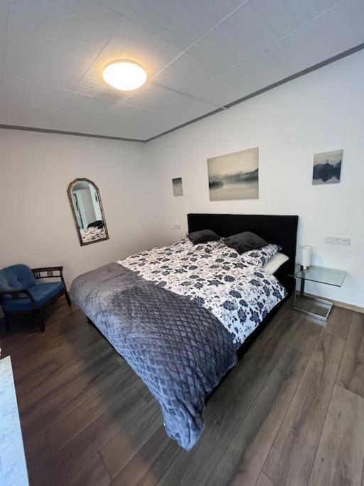 Modern Und Rustikal Mit Kamin Ferienwohnung Kohlert Bad Berleburg Eksteriør bilde